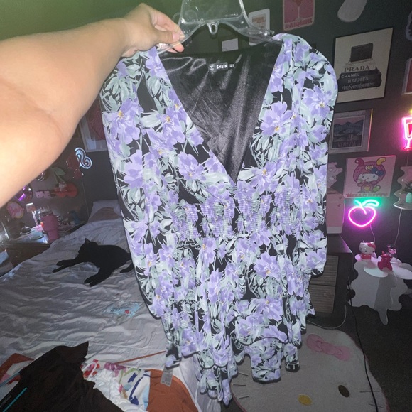 Shirred Panel Layered Ruffle Hem Floral Dress - Picture 3 of 6